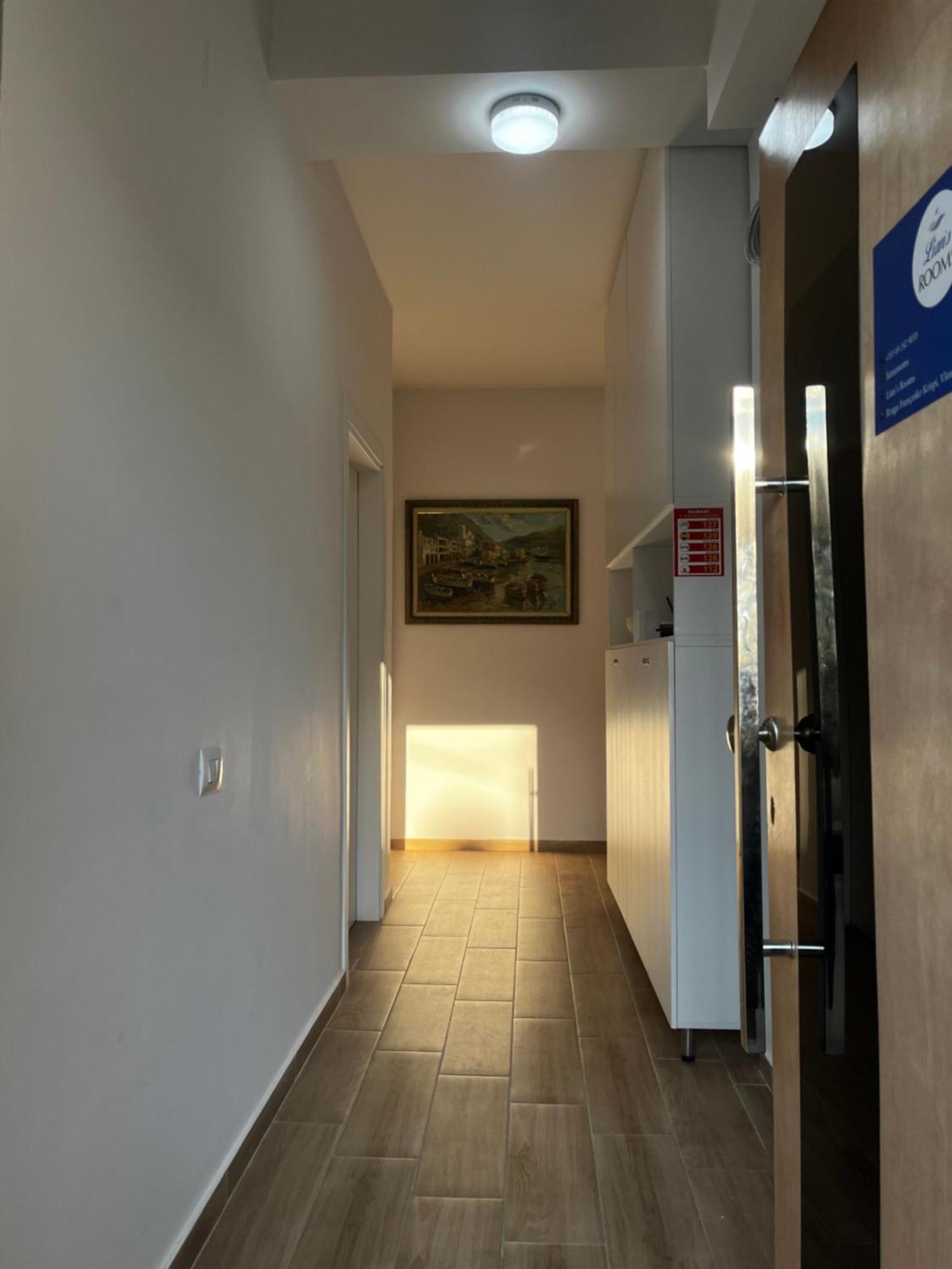 Lian'S Rooms Vlorë 외부 사진
